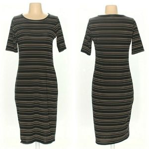 Black / Tan 3/4 Sleeve LuLaRoe Julia DressLrg